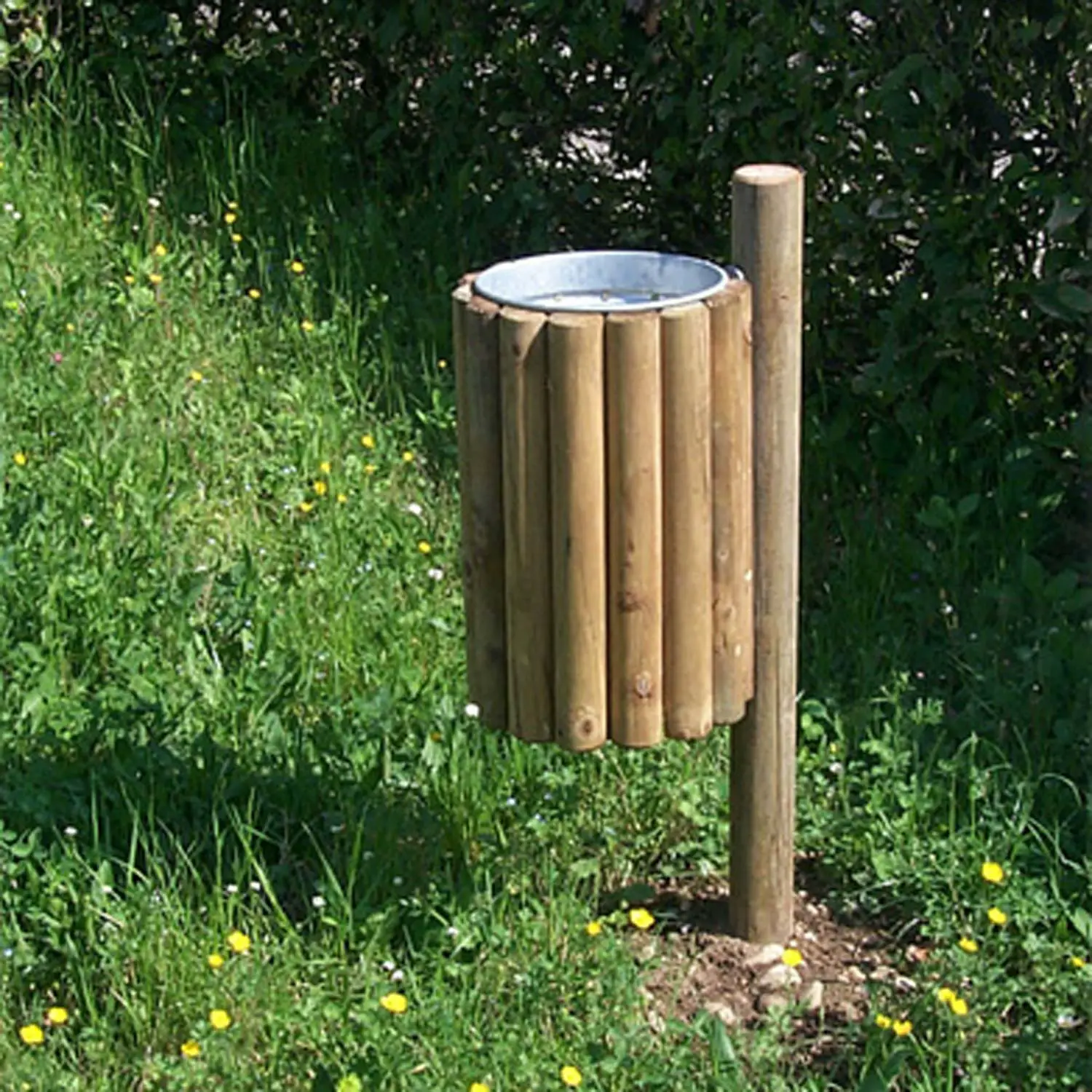 Portarifiuti con Rivestimento in Legno – Cestino Rifiuti per Parchi e Aree Esterne - Palestrine