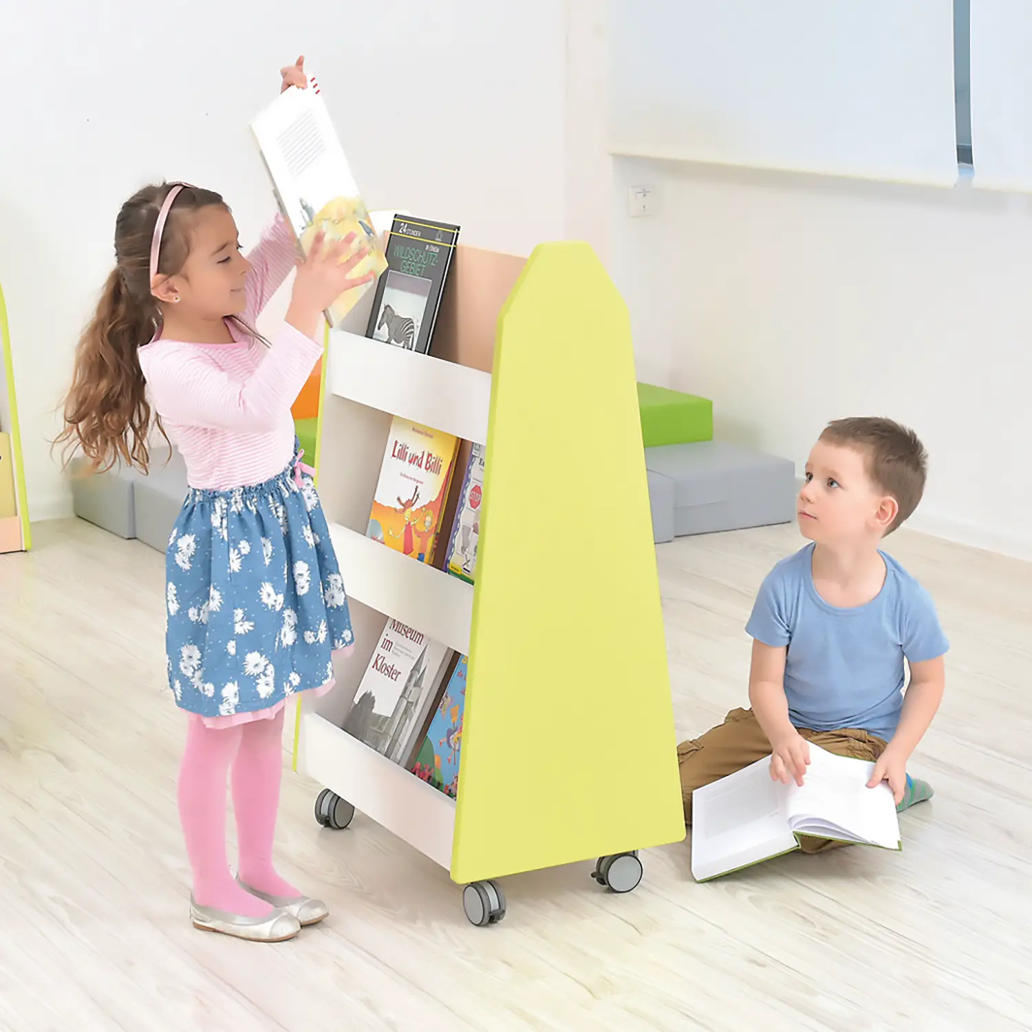 Arredo Scuola Libreria Bifacciale Quadro Lime - Librerie e zone lettura