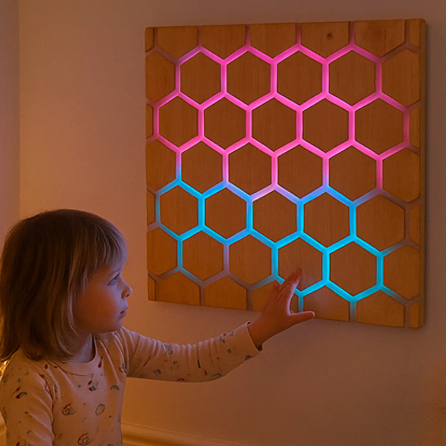 Pannello Alveare Luminoso Interattivo, Stimolo Sensoriale - Sviluppo sensoriale