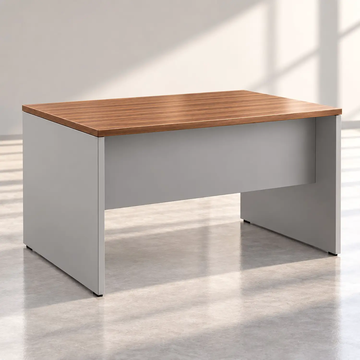 Scrivania Pannellata Con Fianchi, Piano Noce Francese 120x80x74 - Conforme CAM - Arredo per l'ufficio