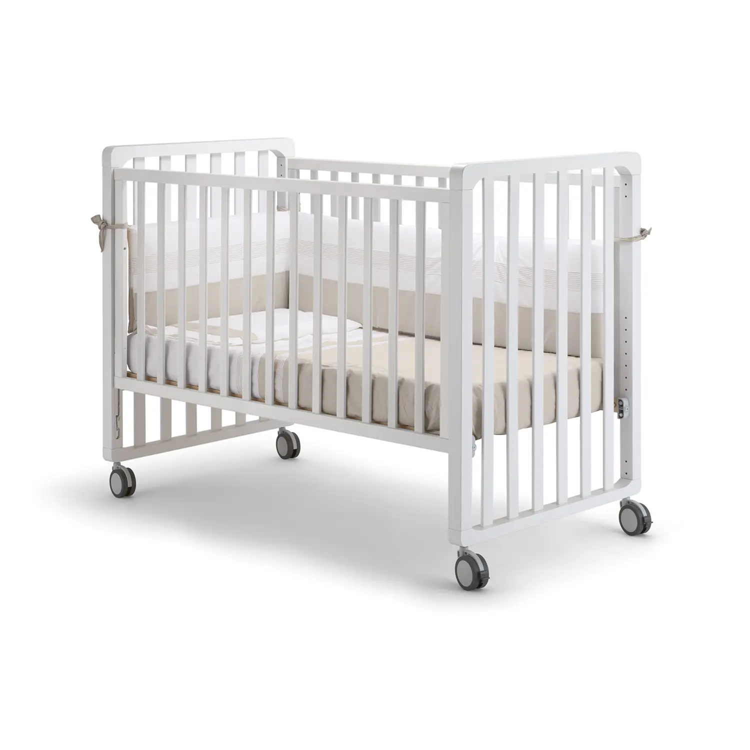 Lettino Evolutivo Trasformer Pali Bianco con Tessile Ecrù – Lettino Montessori - collezioni